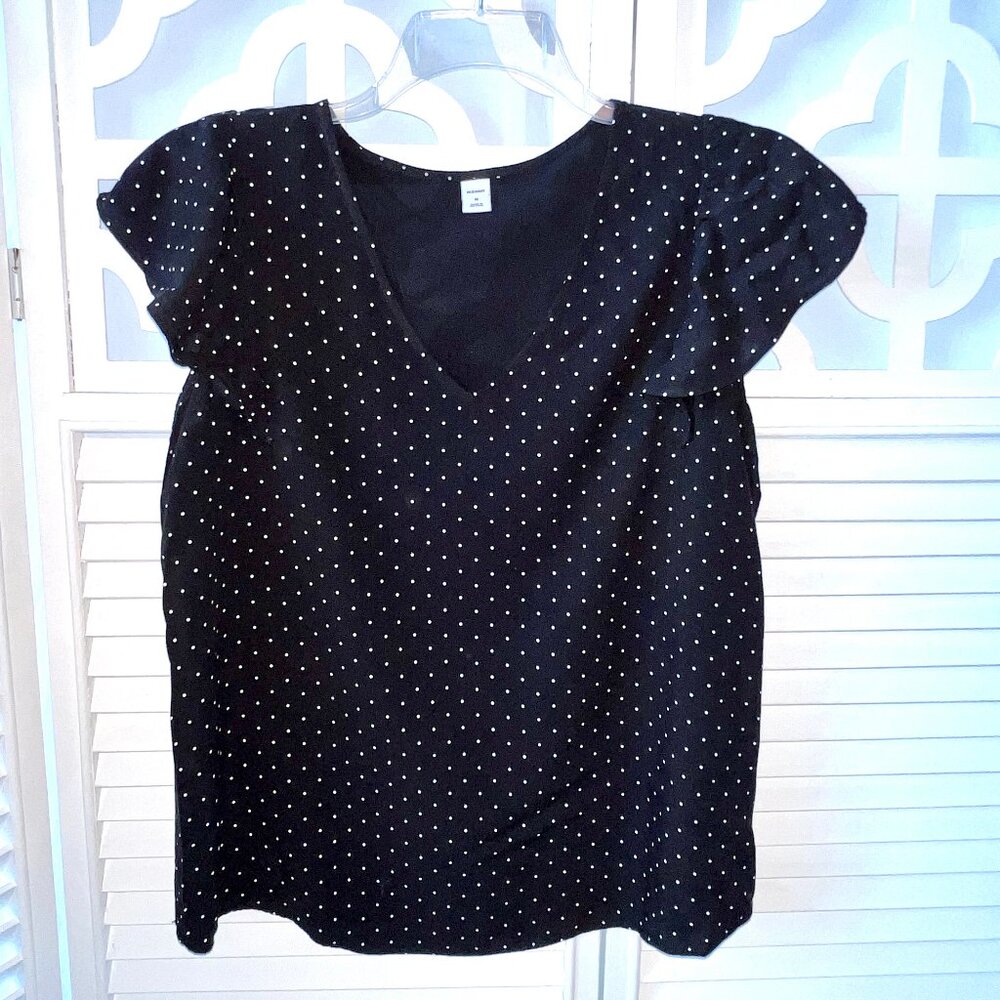 Old Navy Polka-a-Dot Black & White Top with Flutter Sleeves, Size M, EC!